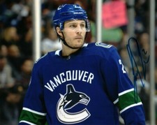 Vancouver Canucks Luke Schenn Autographed Signed 8x10 NHL Photo COA #3