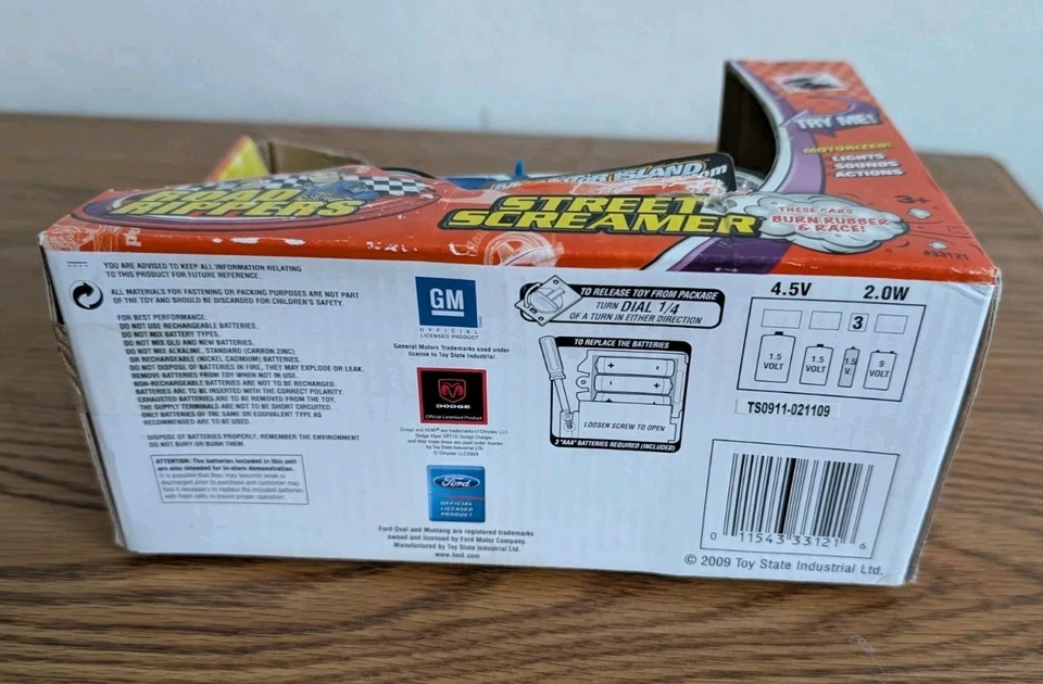 ROAD RIPPERS Blue Mustang GT Lifted Ed. NIB (Batteries Possibly Dead) Rare -2009 - Image 4 of 4