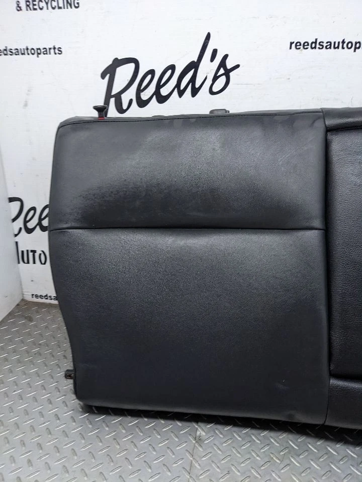 Cojín de asiento trasero Subaru XV Crosstrek 2014-2015 superior derecho cuero negro OEM Foto 2 de 4