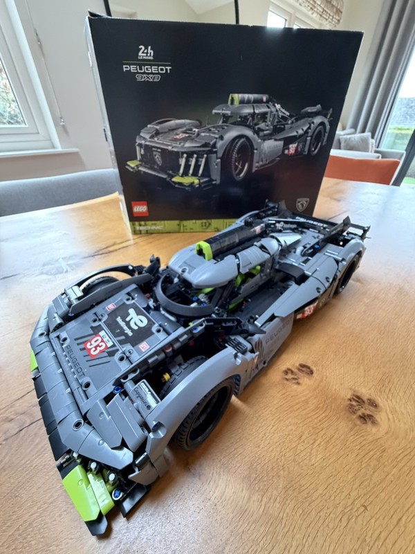 LEGO Technic Peugeot 9x8 24H le Mans Hybrid Hypercar Building Set (42156)