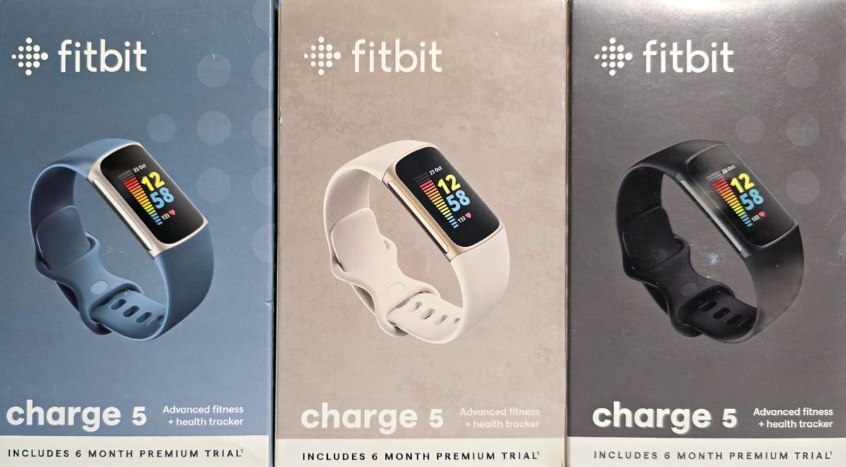 Fitbit Charge 5 Fitness Tracker GPS Size S & L  Heart Rate Brand New