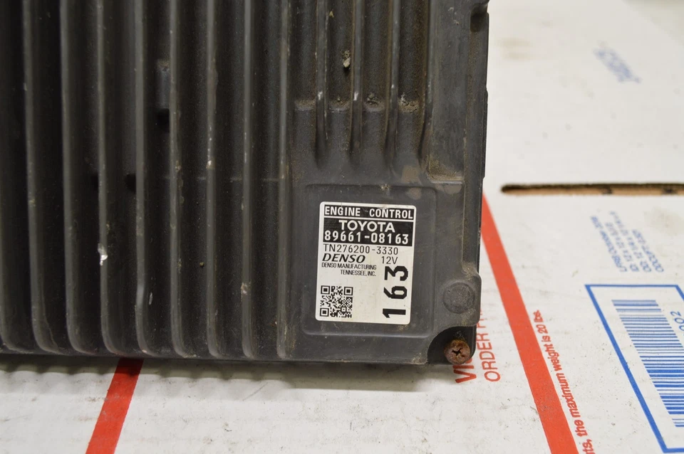 Unidad de módulo de control del motor Toyota Sienna 2016-2018 3,5 L 89661-08163 Ecm J66 020 Foto 3 de 4