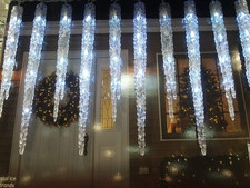 GE 20 CT 100 LED TWINKLING ICE CRYSTAL SET, CRYSTAL WHITE NIOB, NO HANGERS