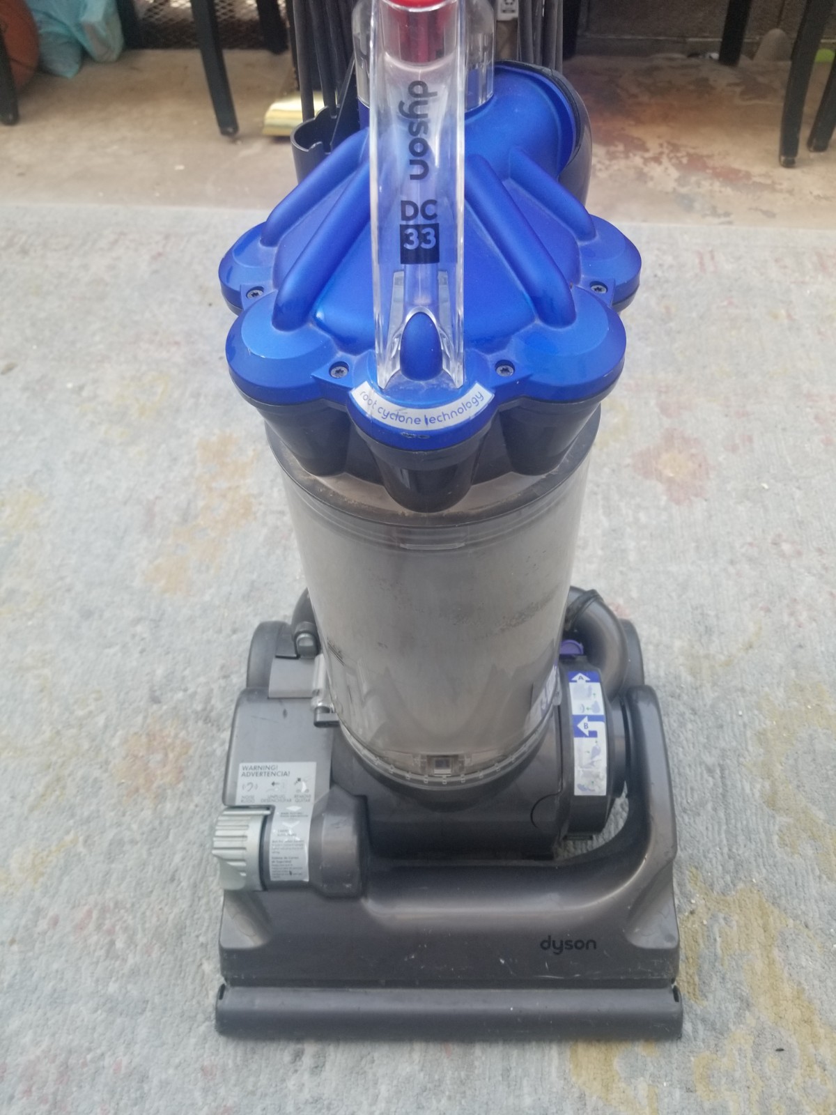 Dyson DC33 Upright Vacuum Cleaner Blue/Gray