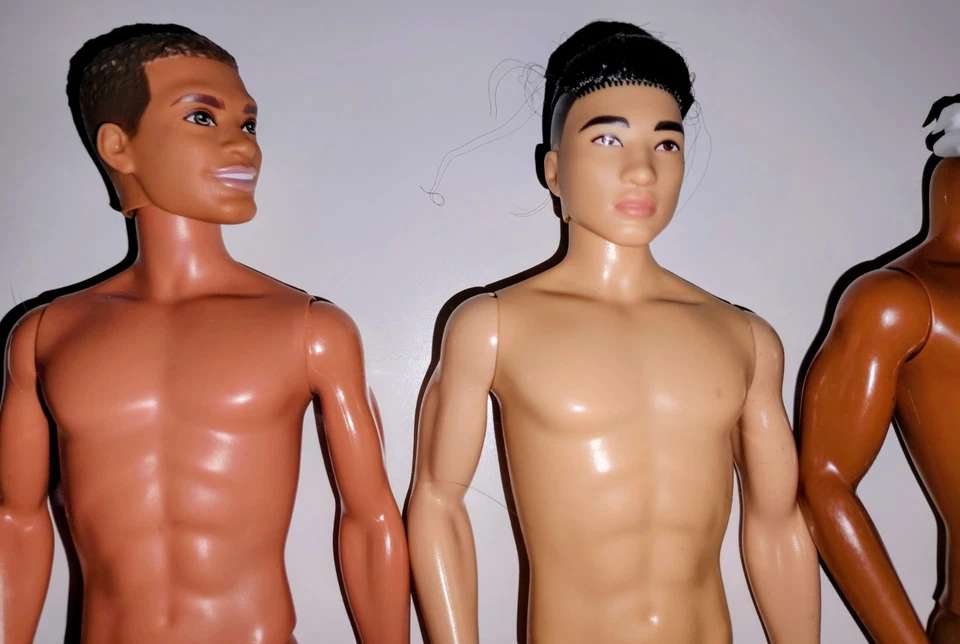 Barbie Signatur Holiday Japanischer Ken, Barbie Ken Afro,Ken Und Barbie Körper  - Bild 3 von 4