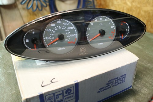 Piaggio X9 125 Evolution M23 M481 original Tacho 5832634 639179 Speedometer - Bild 6 von 12