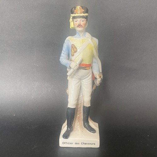 3 Mid 20th Cent. Napoleonic French Military Era Hand-Painted Porcelain Figurines - 第 8/22 張圖片
