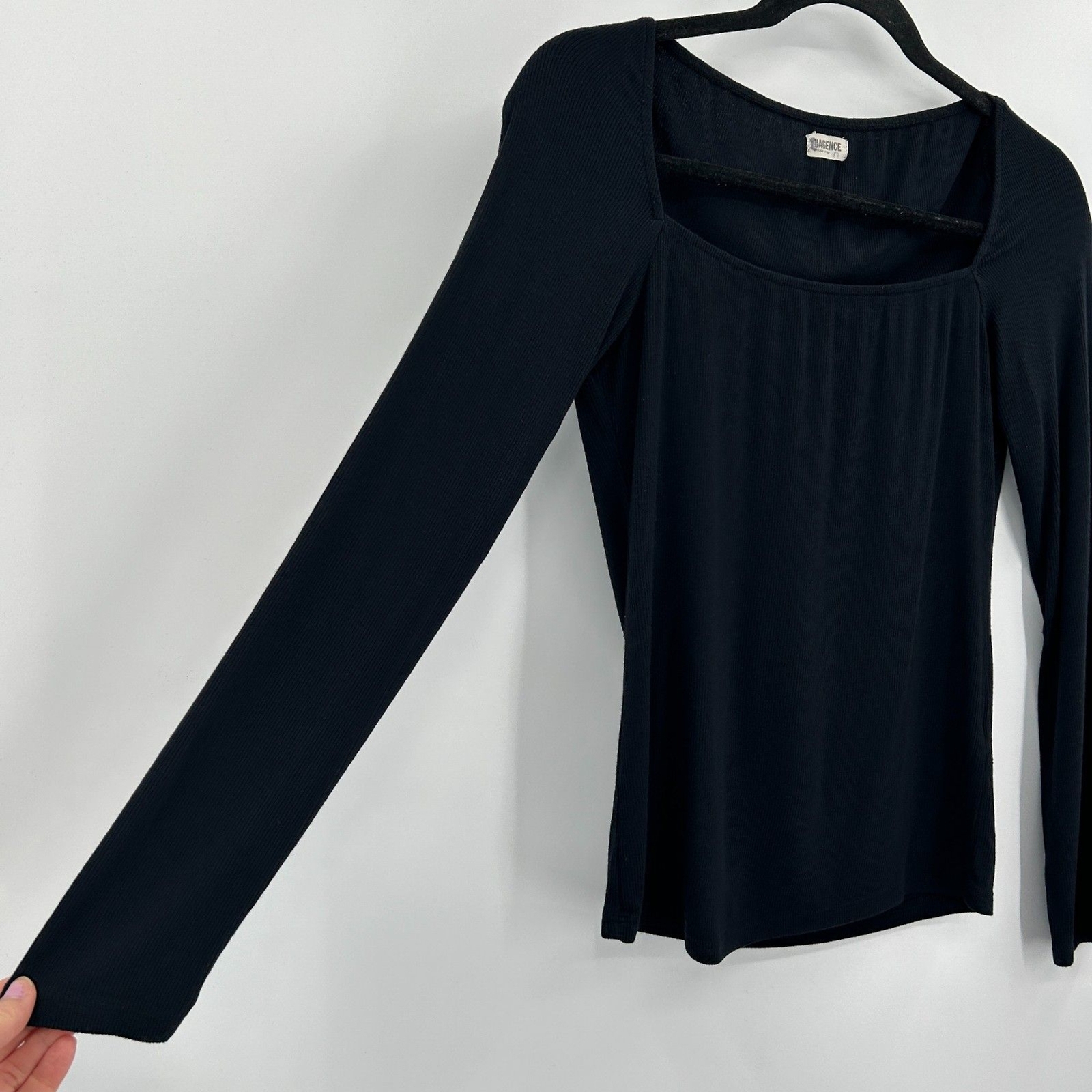 L'AGENCE Women's Black Basic Square Neck Ribbed L… - image 4