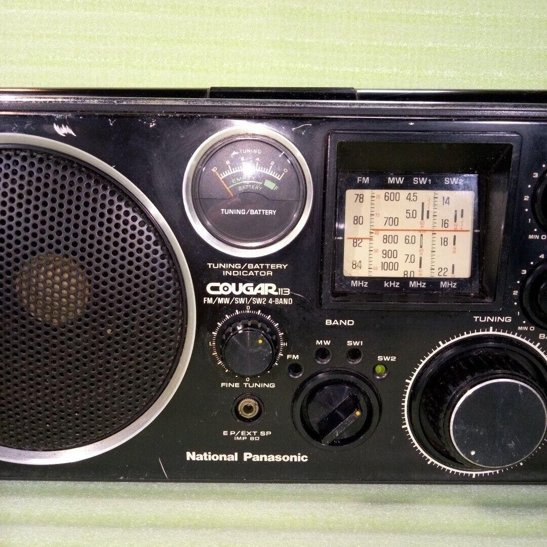 National Panasonic COUGAR 113 RF-1130 Vintage Radio 4 Band Retro