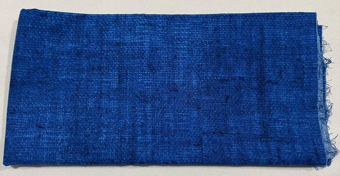 Connecting Threads Fabric Remnant QUILTER'S CANDY BASICS 24"x44" Cotton Blue - Image 2 of 2