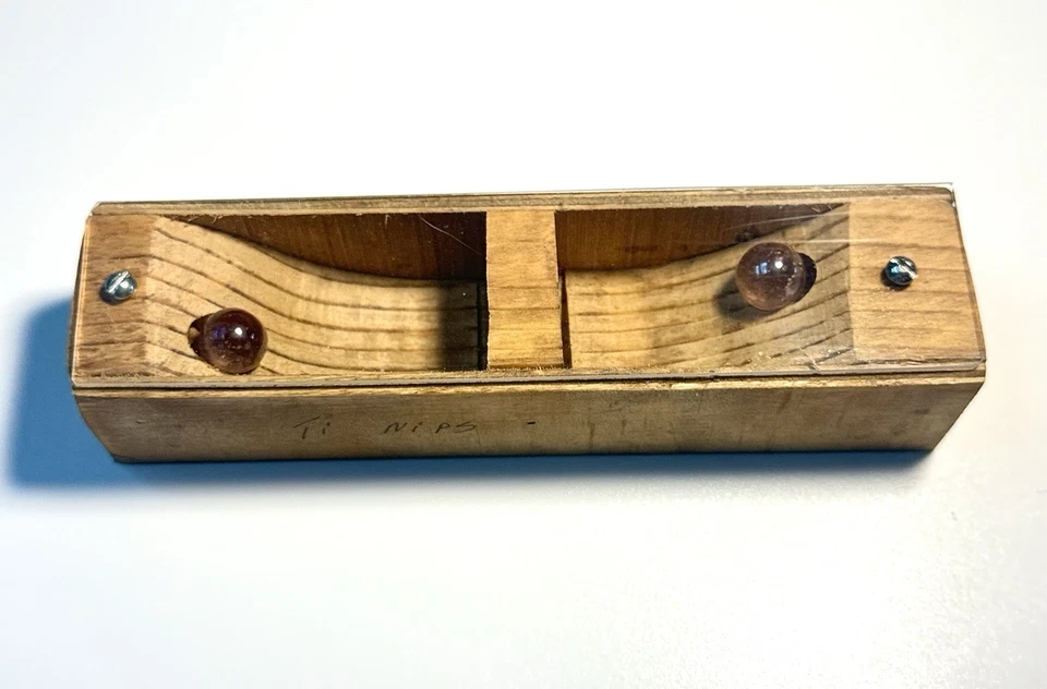 Juego de rompecabezas de equilibrio de mármol de madera hecho a mano 7” arte popular juguete de escritorio Foto 2 de 4