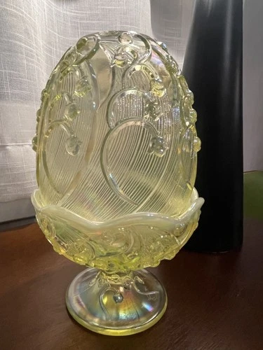 Don Fenton Topaz Yellow Vaseline Opalescent Lily of Valley Large Fairy Lamp 7"