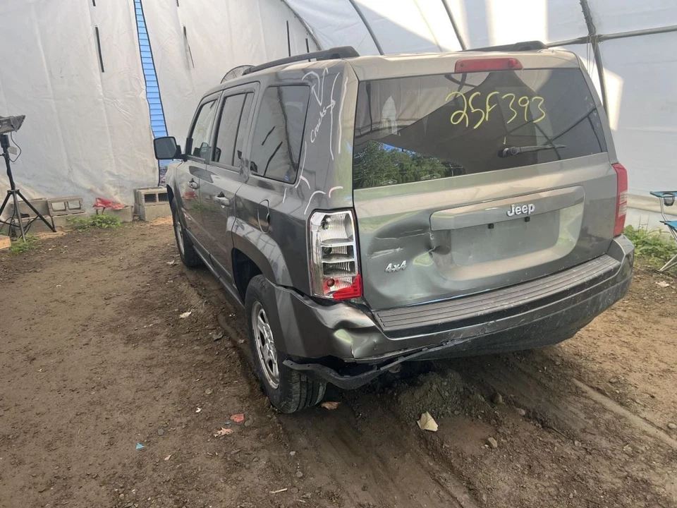 (LOCAL PICKUP ONLY) Radiator Core Support Fits 11-17 PATRIOT 207470 Foto 4 de 4