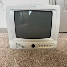 VTG 1997 RCA CRT 9"Inch Retro Gaming TV Model E09310WH Tested Working White Rare