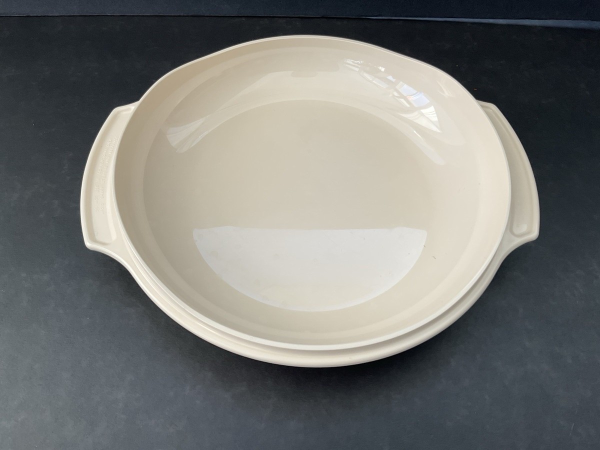 Tupperware Ultra 21 6 Pc Microwave Ovenware-3 QT, Colander & Cone