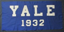 Vintage Yale Ivy League BULLDOGS 68x32.5 Blue Felt 1932 Banner 182593