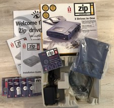 NEW - Iomega Zip 100 Portable External Drive Z100P Plus 5 Used Zip 100 Disks