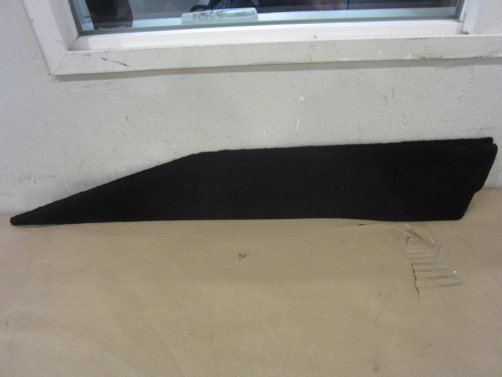 Ferrari California - LH Tunnel Carpet-Black - P/N 80679300 