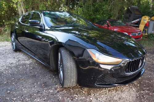 2014-2019 Maserati Ghibli front passenger right side door exterior trim chrome - Picture 12 of 13