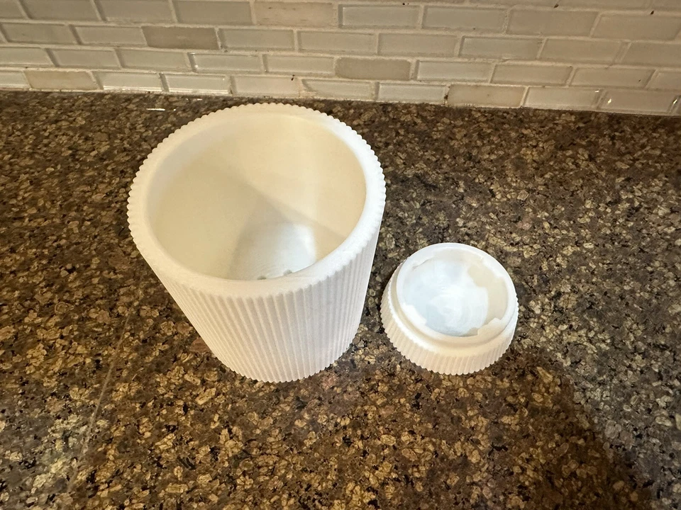 Небольшая сеялка с капельным контейнером **сверхпрочная ** - Изображение 4 из 4