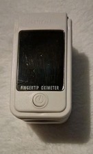 Pulse Oximeter Fingertip LK89 White New