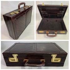 PRESTO Eel Skin Briefcase Suede Lining Nice Condition: Handle Still Sealed