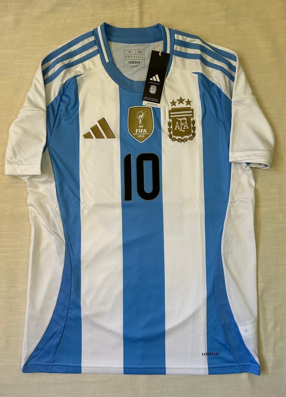 ARGENTINA HOME SHIRT WORLD CUP 2026 QUALIFIERS Messi Fan Version NEW WITH TAGS