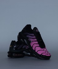 NIKE Womens Air Max Plus IQ0280-010 Black Peo...