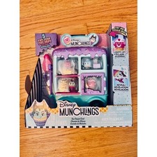 Disney Munchlings Ice Cream Cart Playset 5 Exclusive Figures Lights Sounds