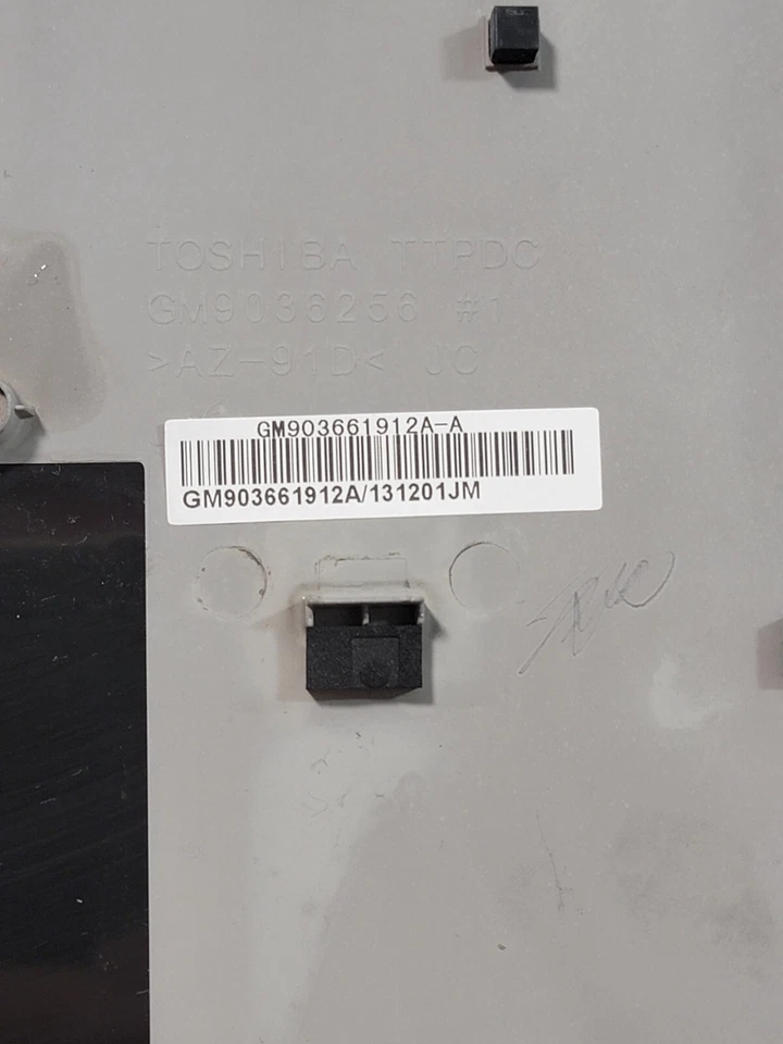 Funda inferior para portátil OEM TOSHIBA Tecra serie Z50-A 15,6" (GM903661912A-A) Foto 4 de 4