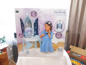 vanity frozen 2