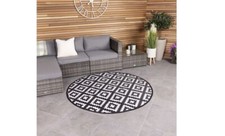 Diamond Round Rug Black - grade B return RRP £16.99