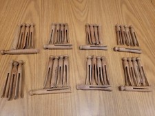 Vintage Drewniane szpilki do ubrań lata 1950-te 38 Okrągła głowa Płaski blat Klon Patyna