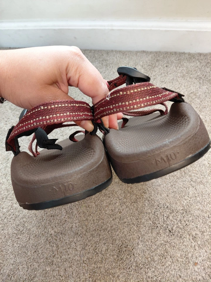 CHACO Z2 经典运动男式 10 码棕色户外徒步凉鞋 — 第 2/4 张图片