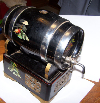 Vintage JAPANESE Music Musical Box JAPAN SAKE KEG BARREL / Brandy Wooden art
