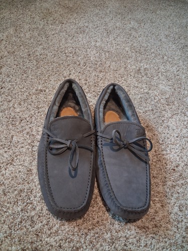 Tod’s Grey Suede Shearling Gommino Driving Shoes Men's READ FLAWS & SIZING