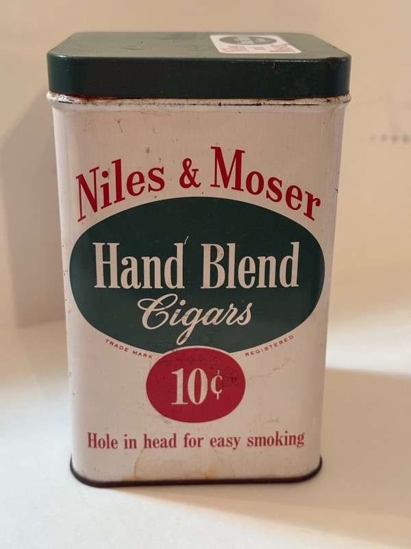 Antique Niles & Moser Hand Blend Cigars 10 Cents Collectable Tin