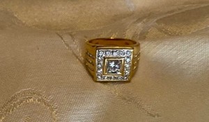 Authentic Vintage Seta sterling ring, gold plated, clear settings, size 12