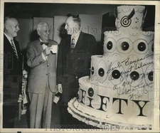 1961 Press Photo H. Beyea & others at Hearst Advertising's 50th anniversary, MI