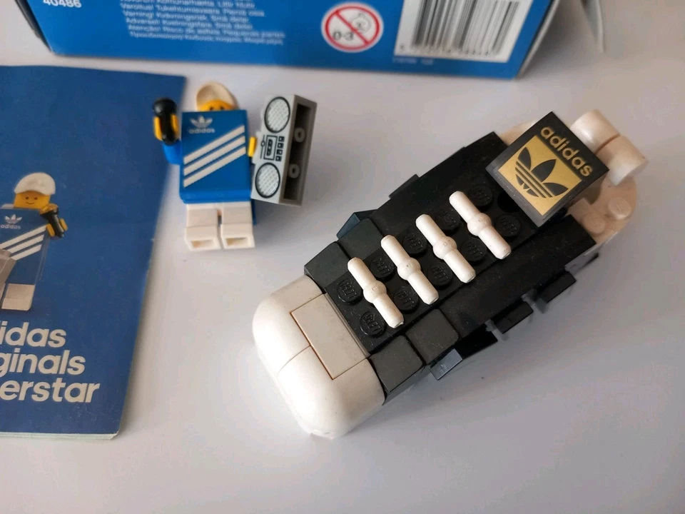 LEGO 40486 Adidas Originals Superstar, photo 2 sur 5