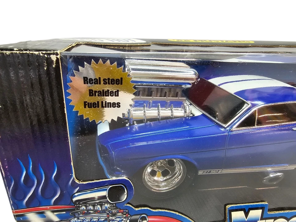 🇺🇸🇺🇸Muscle Machines 1966 Mustang Blue White Stripes 1:18 NEW SEALED! - Image 4 of 4