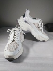 sam edelman white tennis shoes