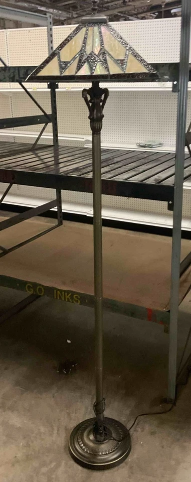 Antique Style Lighting & Accessories Tiffany Floor Lamp Tiffany Decor  - Image 3 of 4