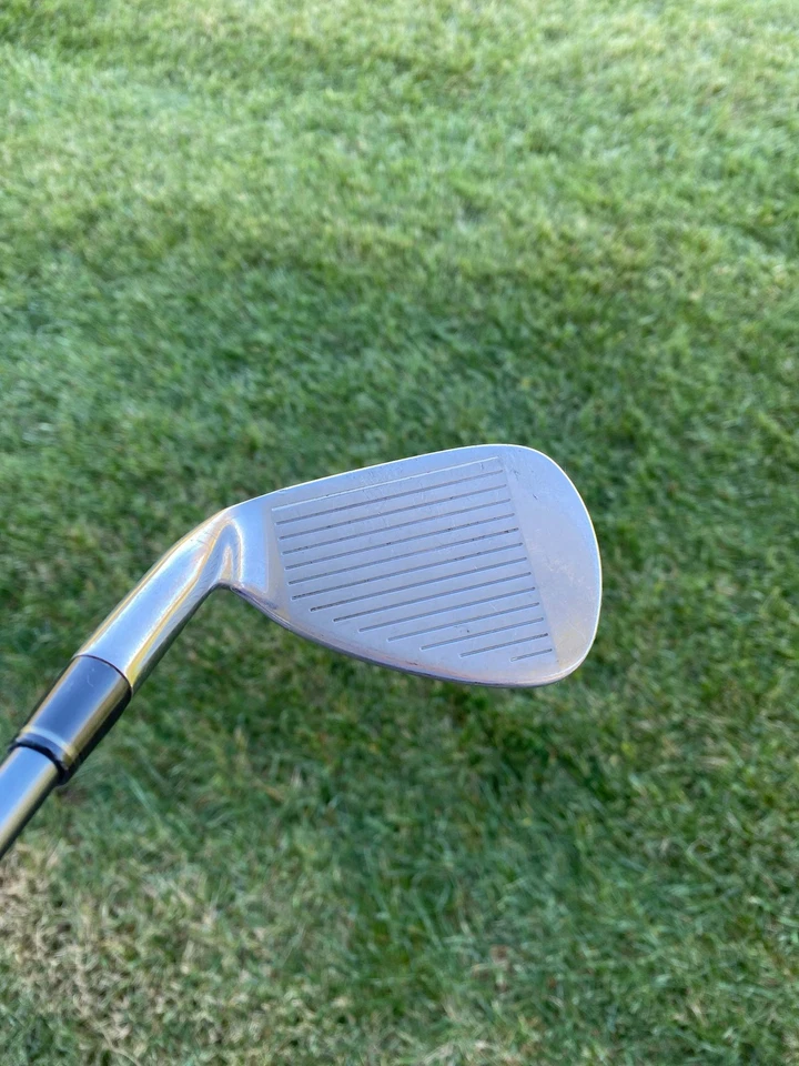 Adams A12 OS IDEA Gap Wedge 50° Pro Launch Blue 55g Senior Flex 35 NICE - Image 2 of 4