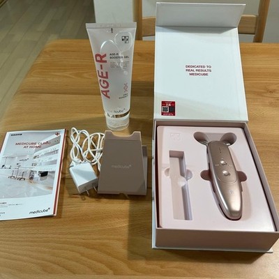 Medicube AGE-R Derma EMS Shot Skin Care Beauty Device Pink Face Massager Tested