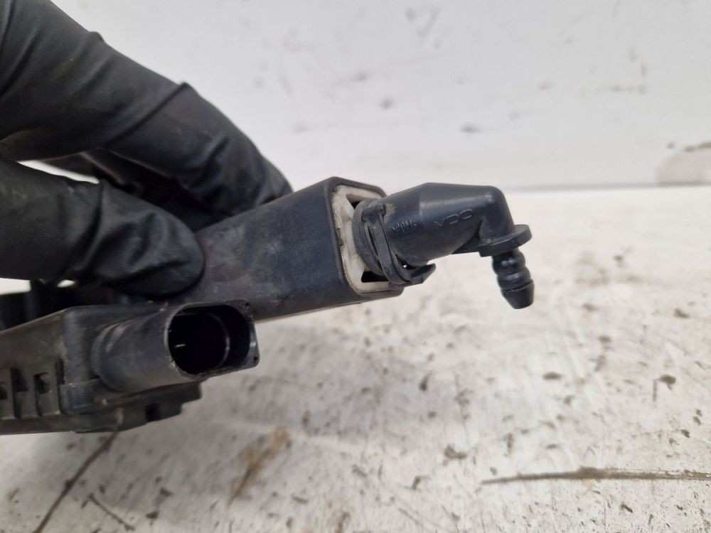 Windshield Nozzle Sra Headlight Xenon Right Fits for Volvo V70 II (285) 2.4 thumbnail 7