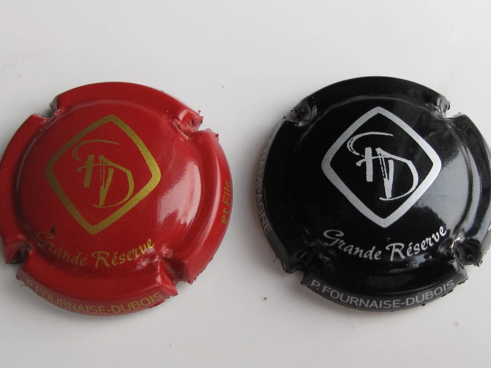 2 capsules Champagne, FOURNAISE DUBOIS et Fils grande réserve