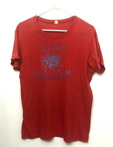 red vintage tee