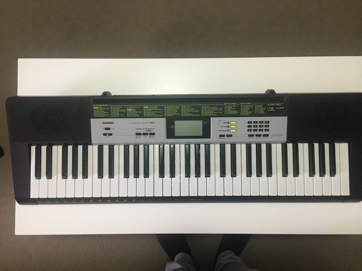 CASIO LK 135 Electronic Keyboard 61 Keys 120 Songs Key Lighting