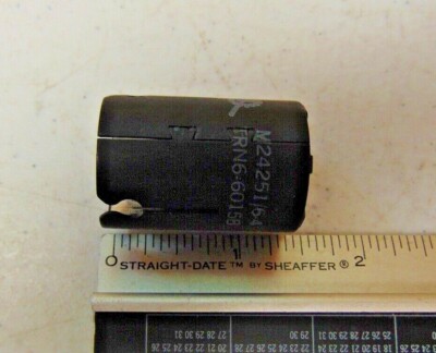 Schermo Per Tubo NOS IERC M24251-6-4 TRN6-6015B Per Tubo A 9 Pin Made In USA